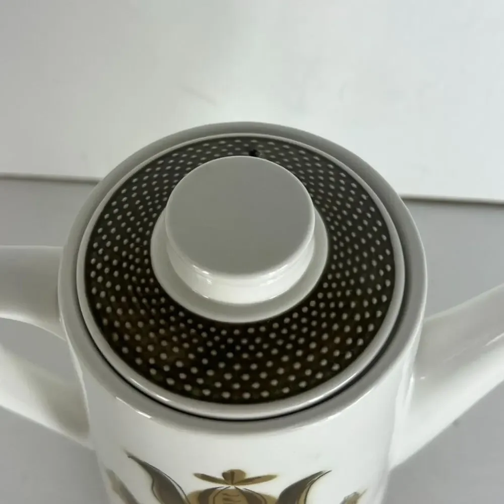 VTG Tea Pot Dunmore Ironstone Multicolor Floral Japan Made Federalist 70s 4241